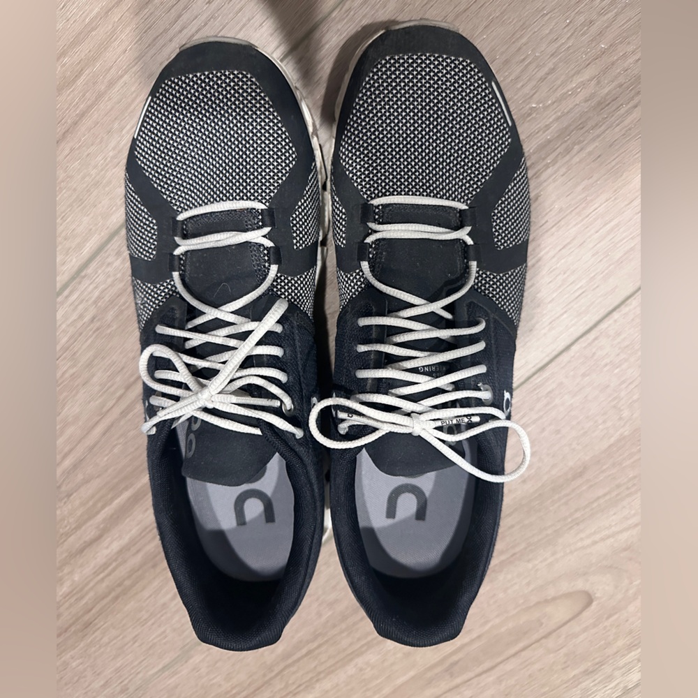 On Cloud | Mens Cloud Sneaker - Midnight(Navy) / White
